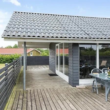 Four-bedroom Holiday In Tarm